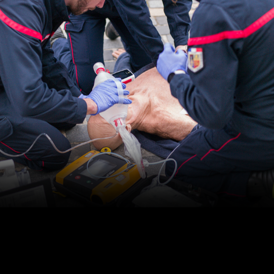 EOlife - Archeon Medical - firefighters https://archeon.codegraphique.fr/wp-content/uploads/2025/05/EOlife-Archeon-Medical-firefighters.png